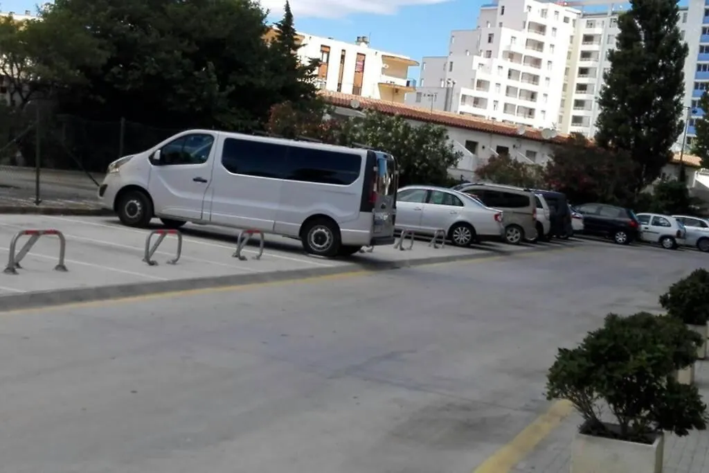 Appartement Bonito Piso Frente A La Playa Con Parking Privado. à Empuriabrava Espagne